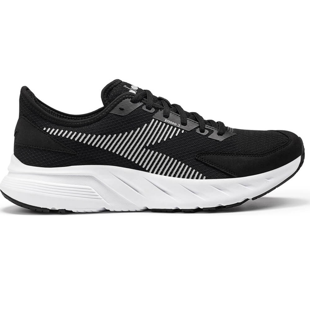 DIADORA Passo 3 Black/Silver skriešanas apavi